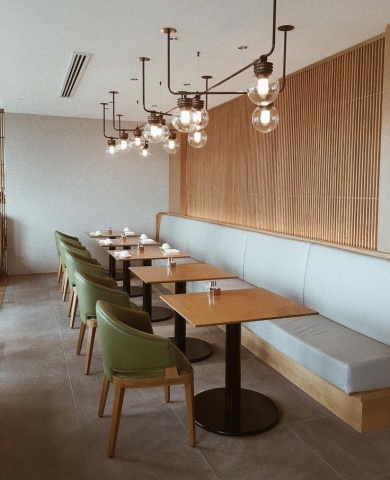 Приобретение оборудования и мебели в кафе в п. Шексне